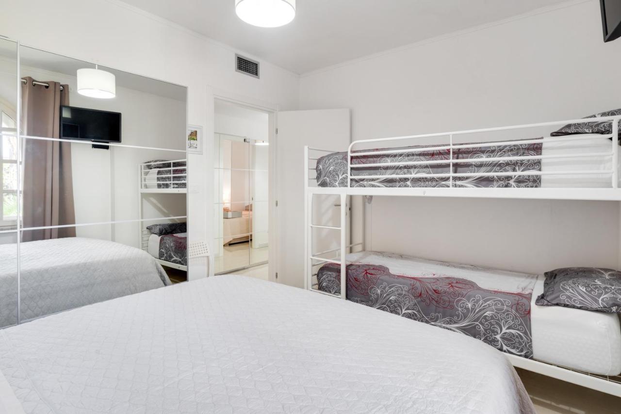 Sanremo Flat With Private Parking And Netflix Apartment Luaran gambar