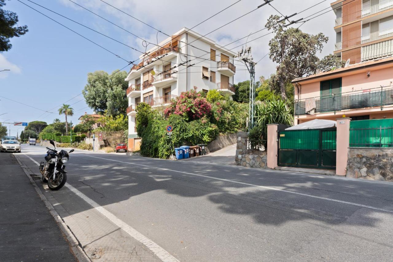Sanremo Flat With Private Parking And Netflix Apartment Luaran gambar